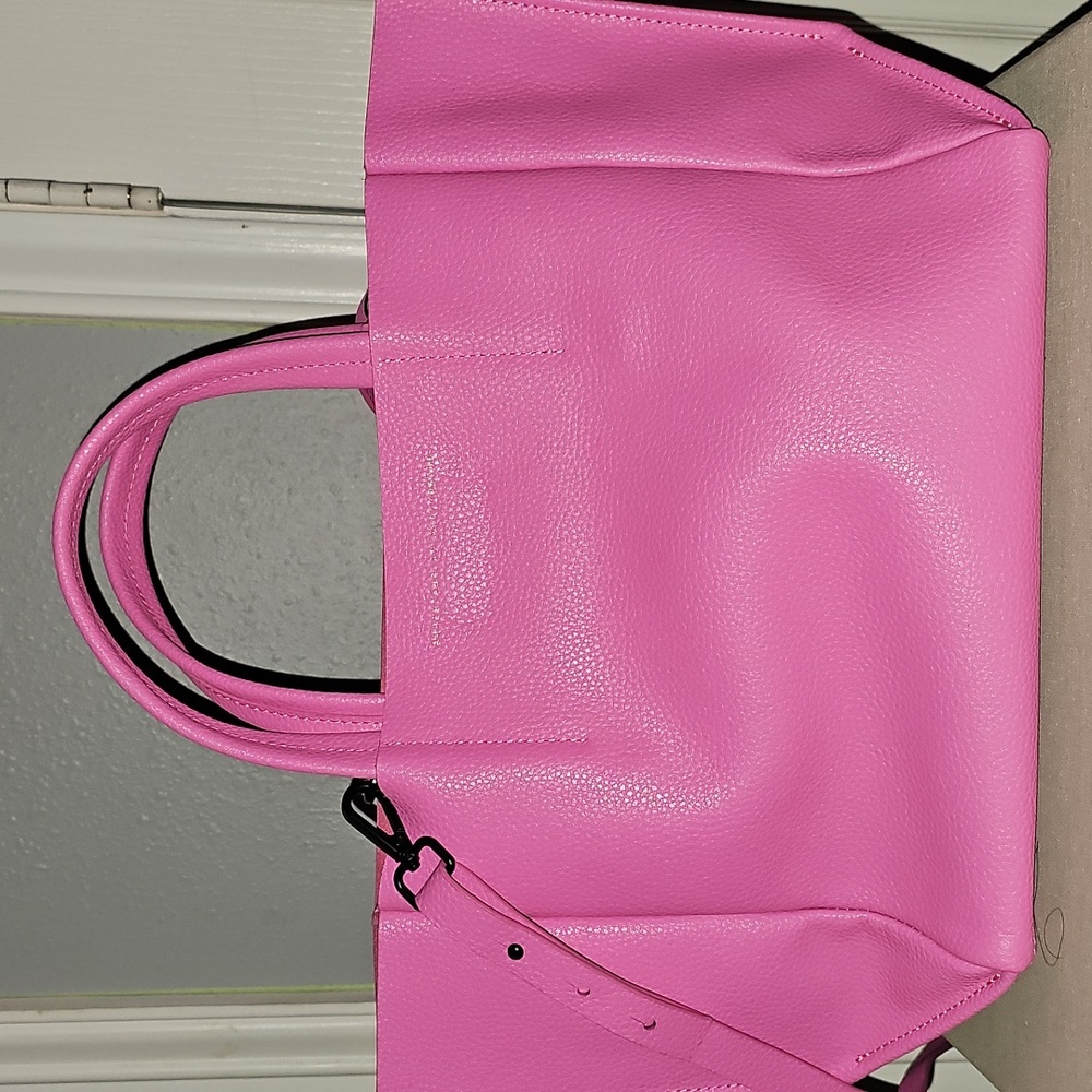 Ampersand As Apistrophe Pink Leather Tote Bag